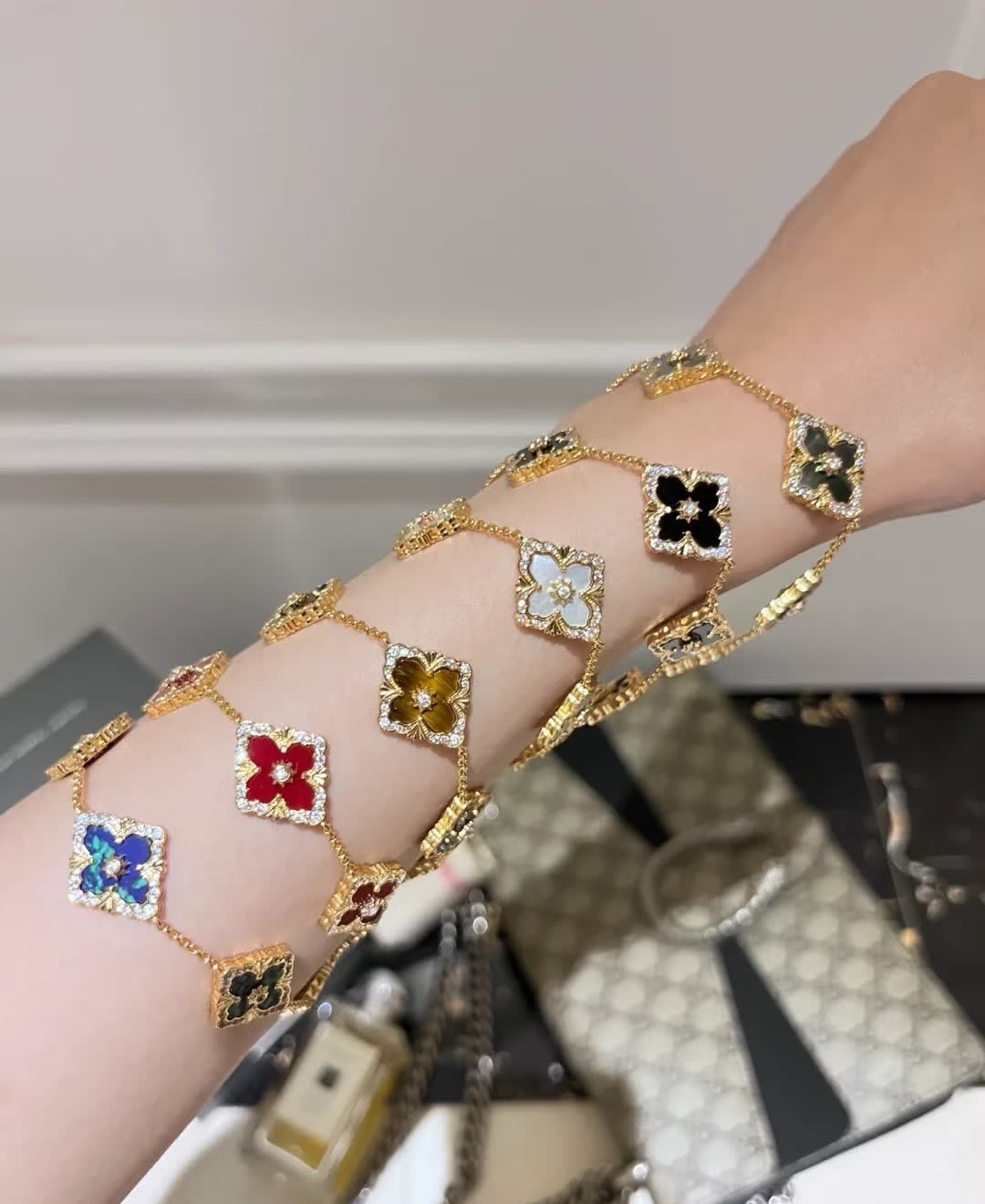 Buccellati Luxurious Flower Bracelet with Gemstones